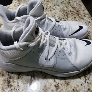 Nike Fly.By Mid Basketball Shoes